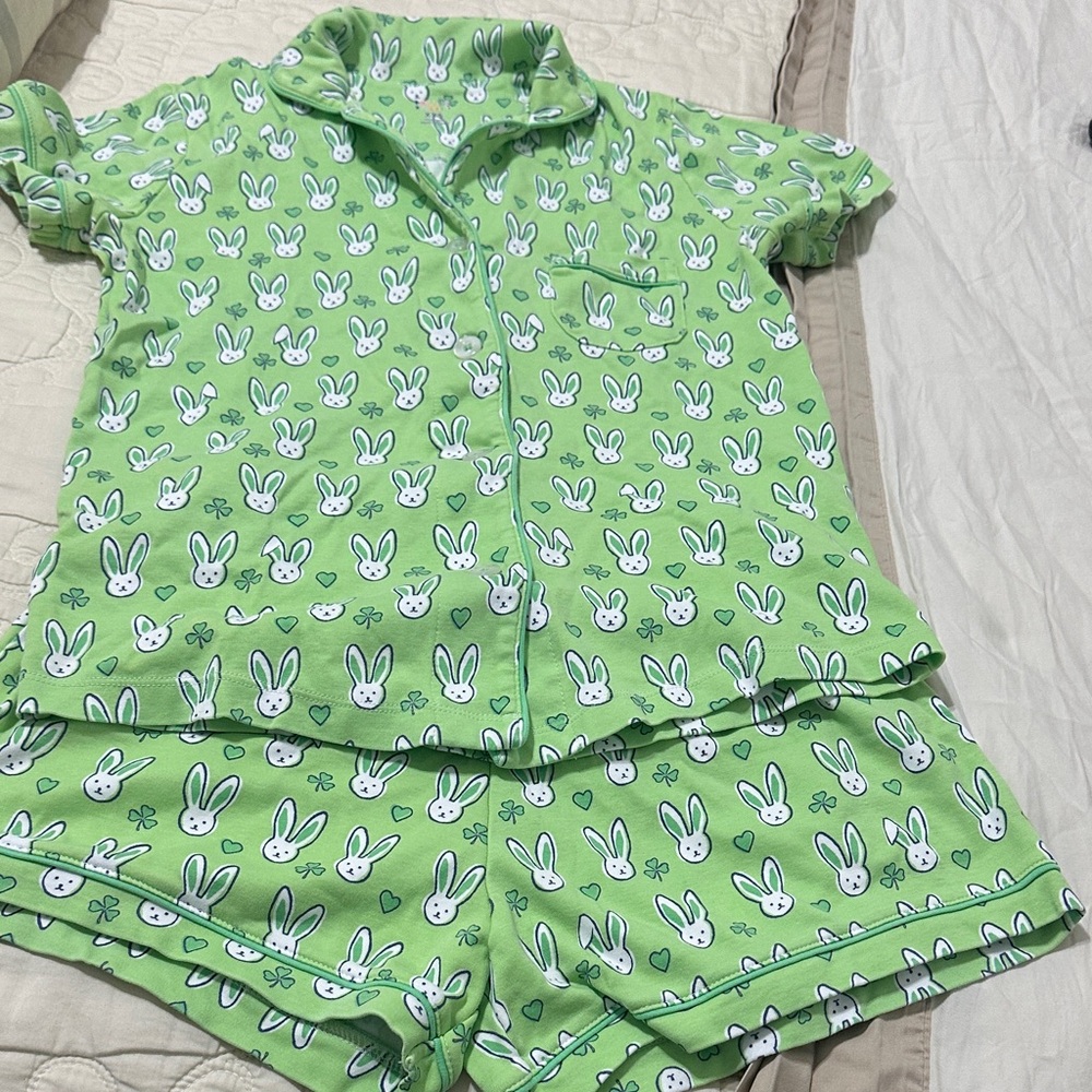 Roller Rabbit Green Bunny Pajama Set